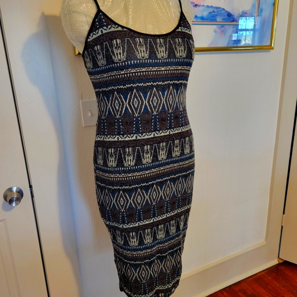 Dress, body con, sparkly, labeled 2x (more like XL) stretchy,